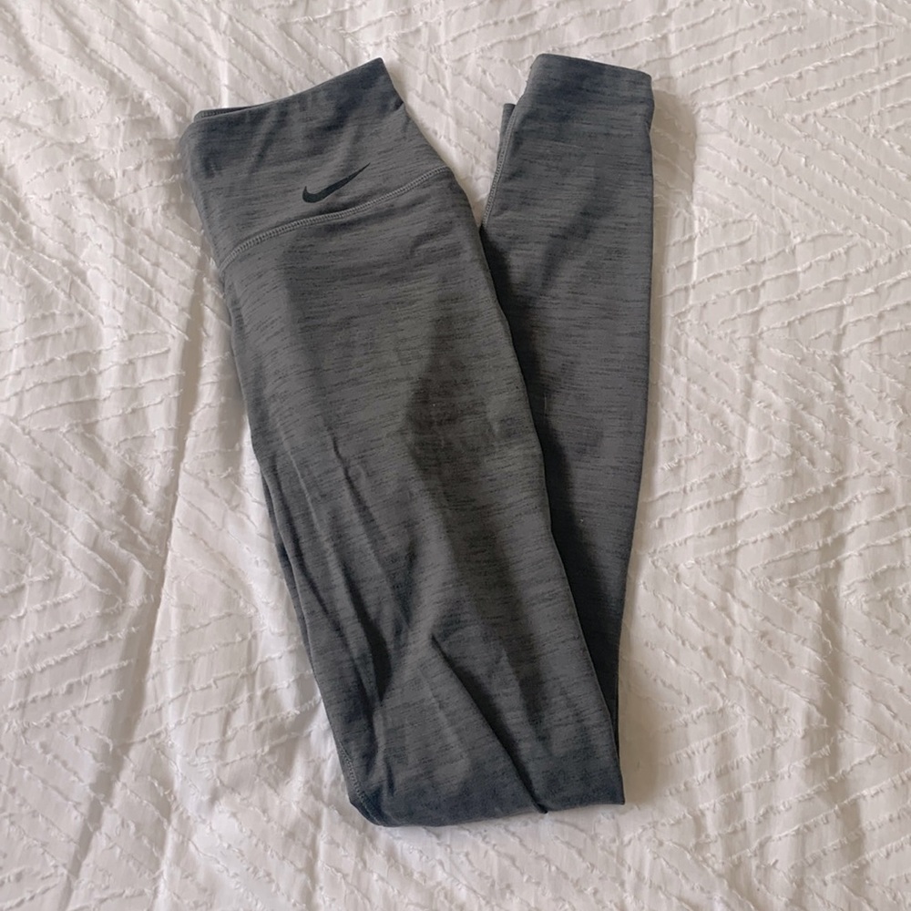 Grey Nike XS leggings